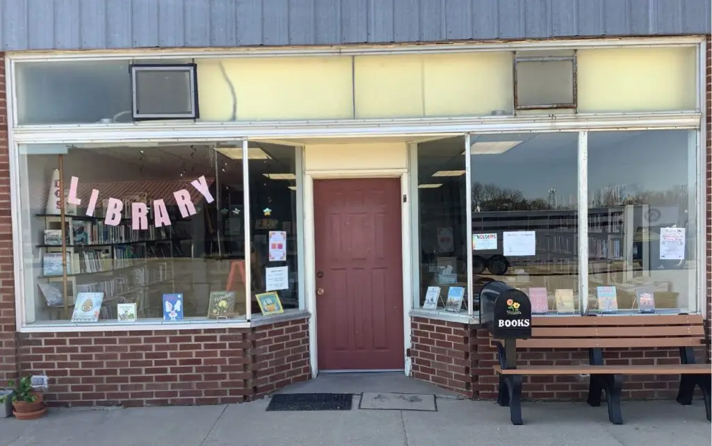 Dwight Public Library